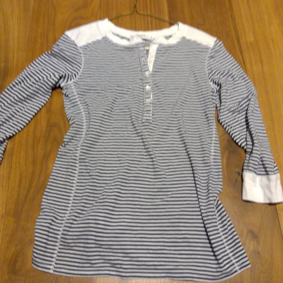 Stateside henley - Picture 5 of 6